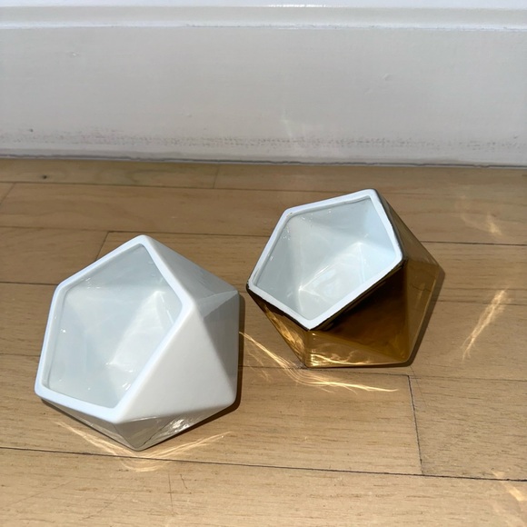 CB2 Set of 2 Small Geometric Dishes - Picture 2 of 8